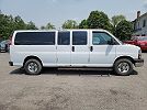 2011 Chevrolet Express 3500 image 3