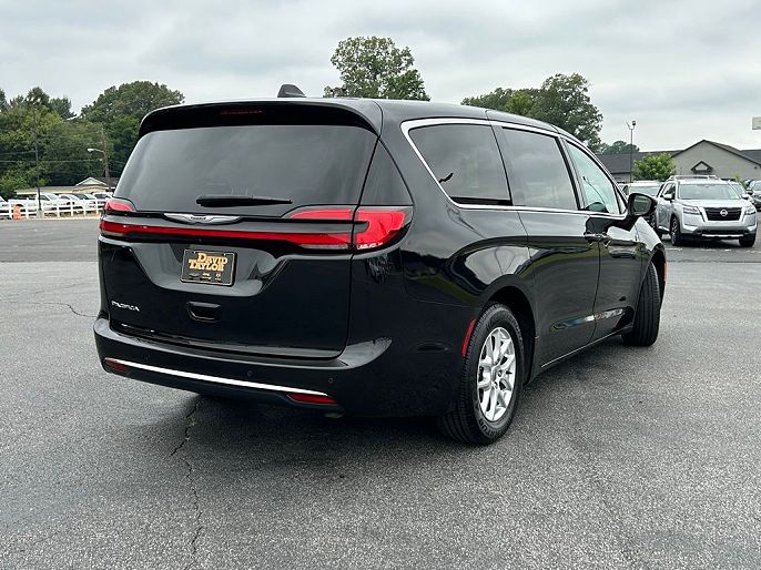 2023 Chrysler Pacifica