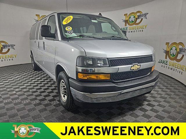 2020 Chevrolet Express 3500 image 0