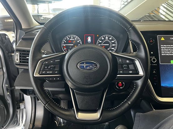 2025 Subaru Outback Premium photo 11