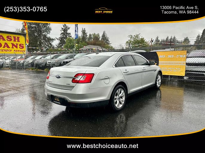 2010 Ford Taurus