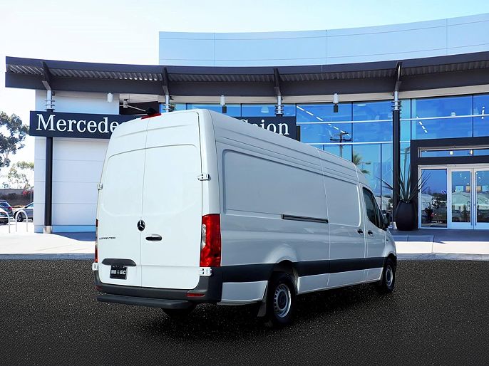 2025 Mercedes-Benz eSprinter