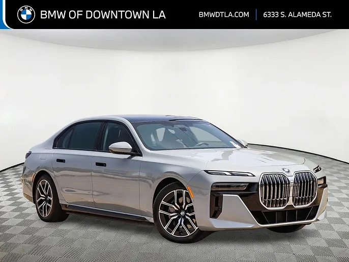 2025 BMW i7