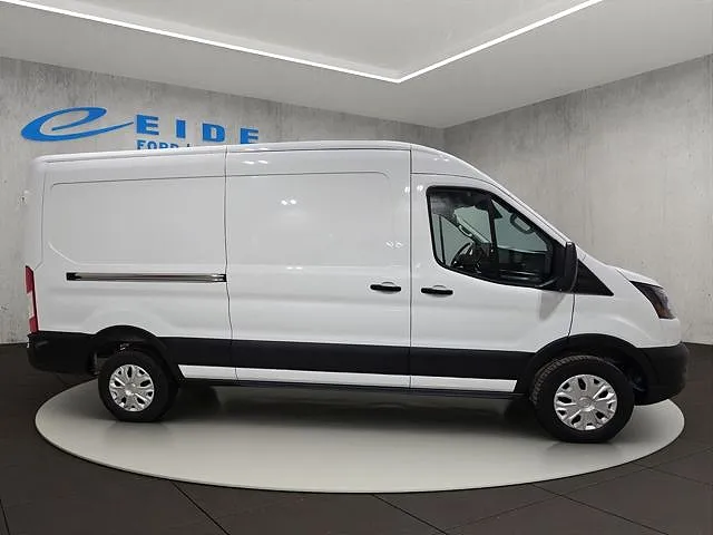 2025 Ford E-Transit