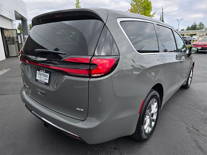 2023 Chrysler Pacifica
