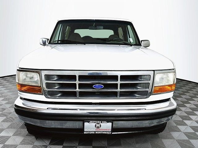 1995 Ford Bronco XLT image 3