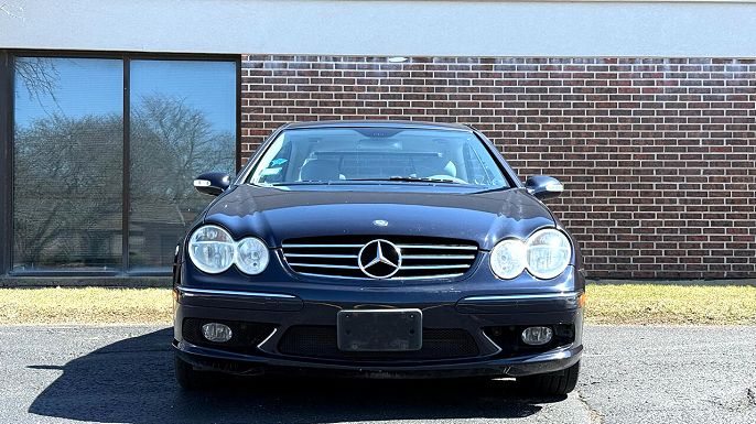 2005 Mercedes-Benz CLK