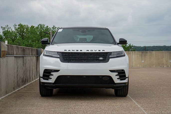 2026 Land Rover Range Rover Velar