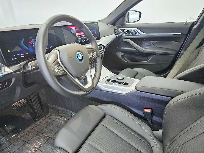 2024 BMW i4