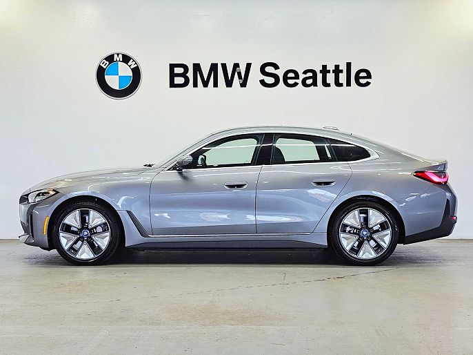 2024 BMW i4