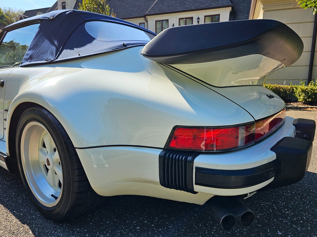 1988 Porsche 911 Turbo image 26