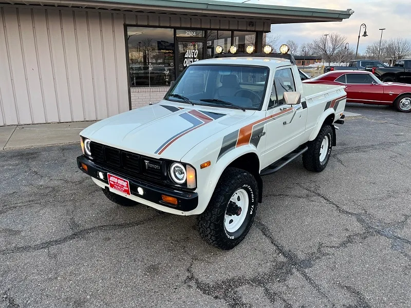 1981 Toyota Pickup Deluxe image 1