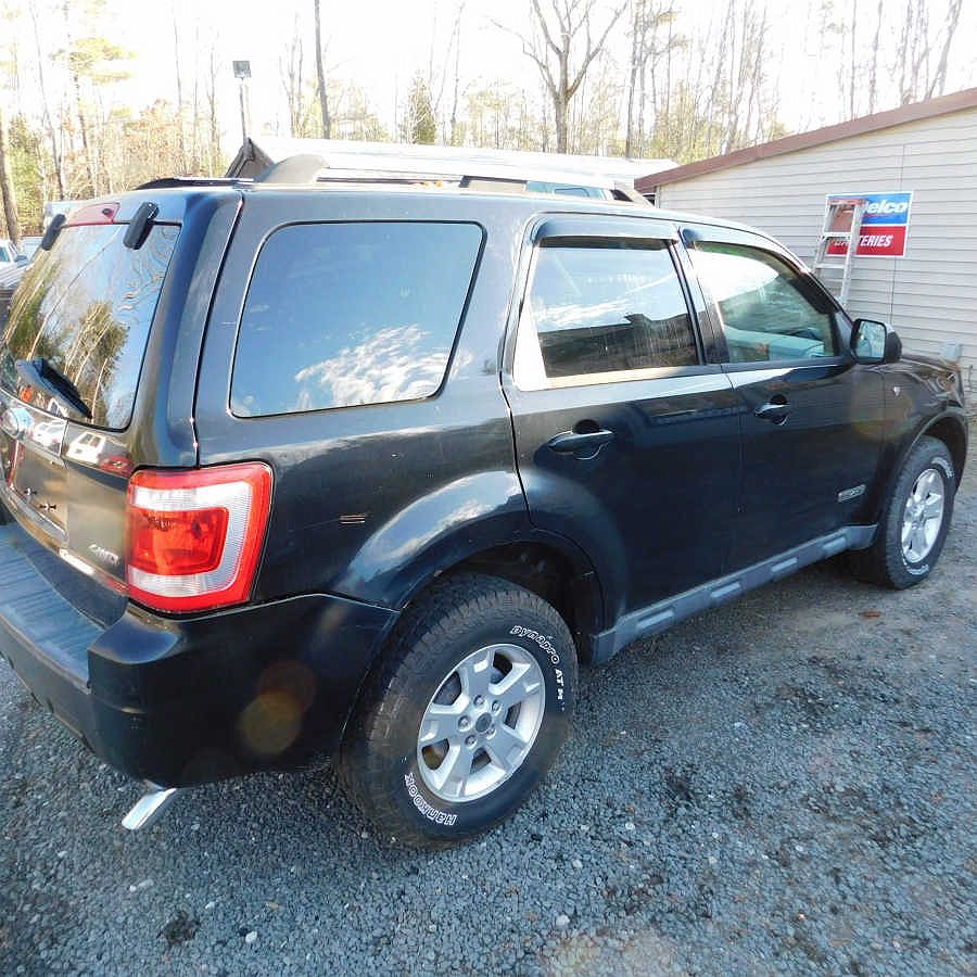 2008 Ford Escape Limited image 2