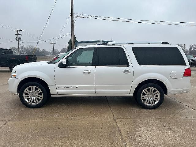 2011 Lincoln Navigator L