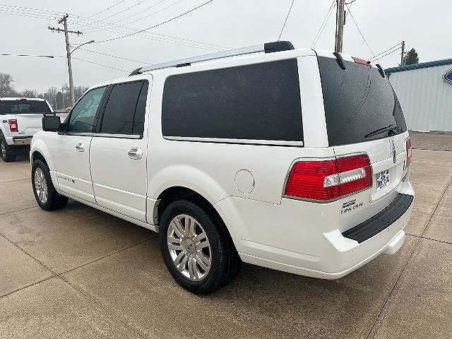 2011 Lincoln Navigator L