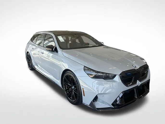 2025 BMW M5