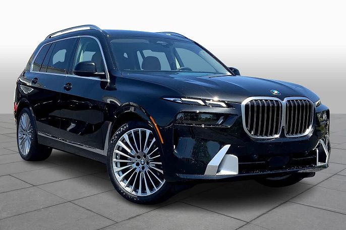 2025 BMW X7