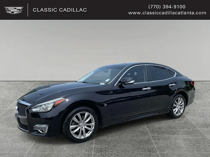 2016 Infiniti Q70