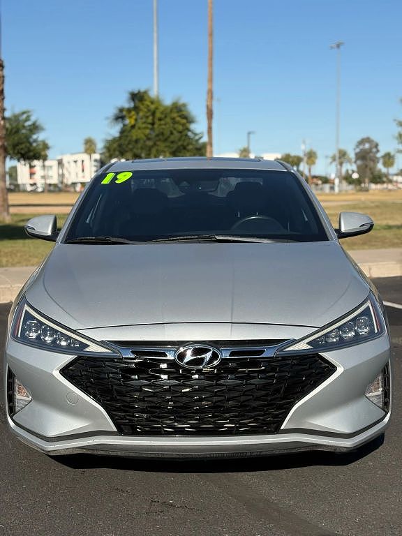 2019 Hyundai Elantra