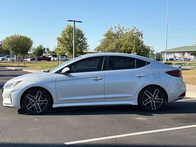 2019 Hyundai Elantra