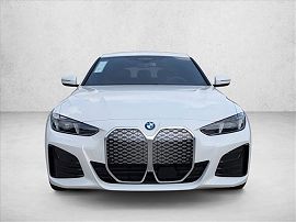 2026 BMW i4