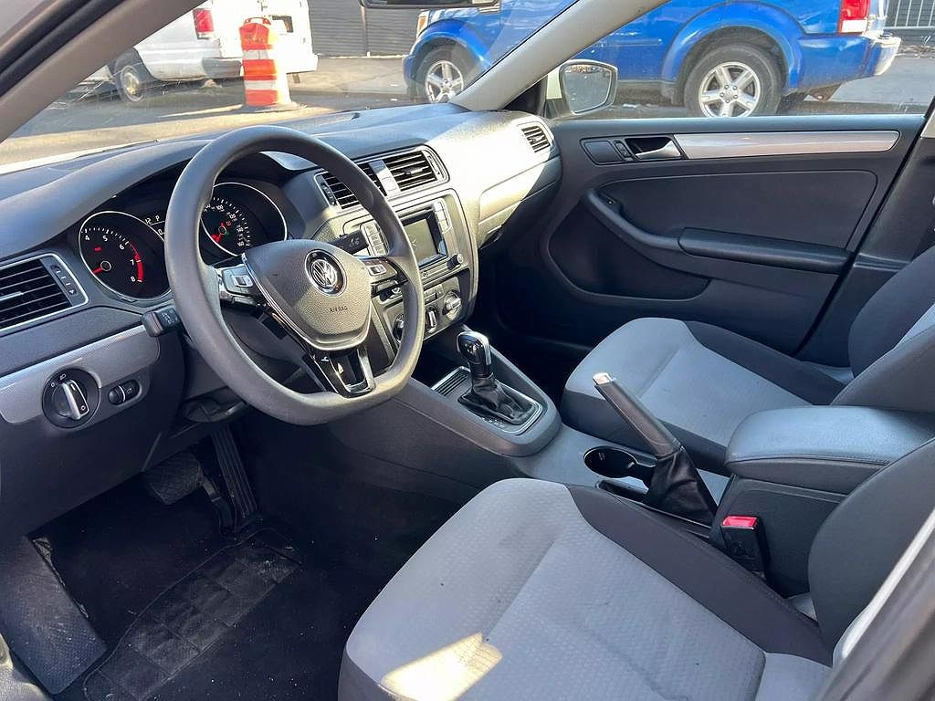 2018 Volkswagen Jetta S image 5