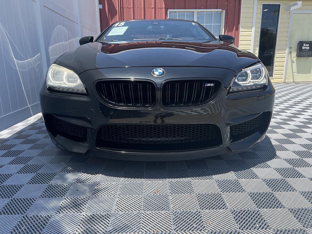 2015 BMW M6 Base image 14