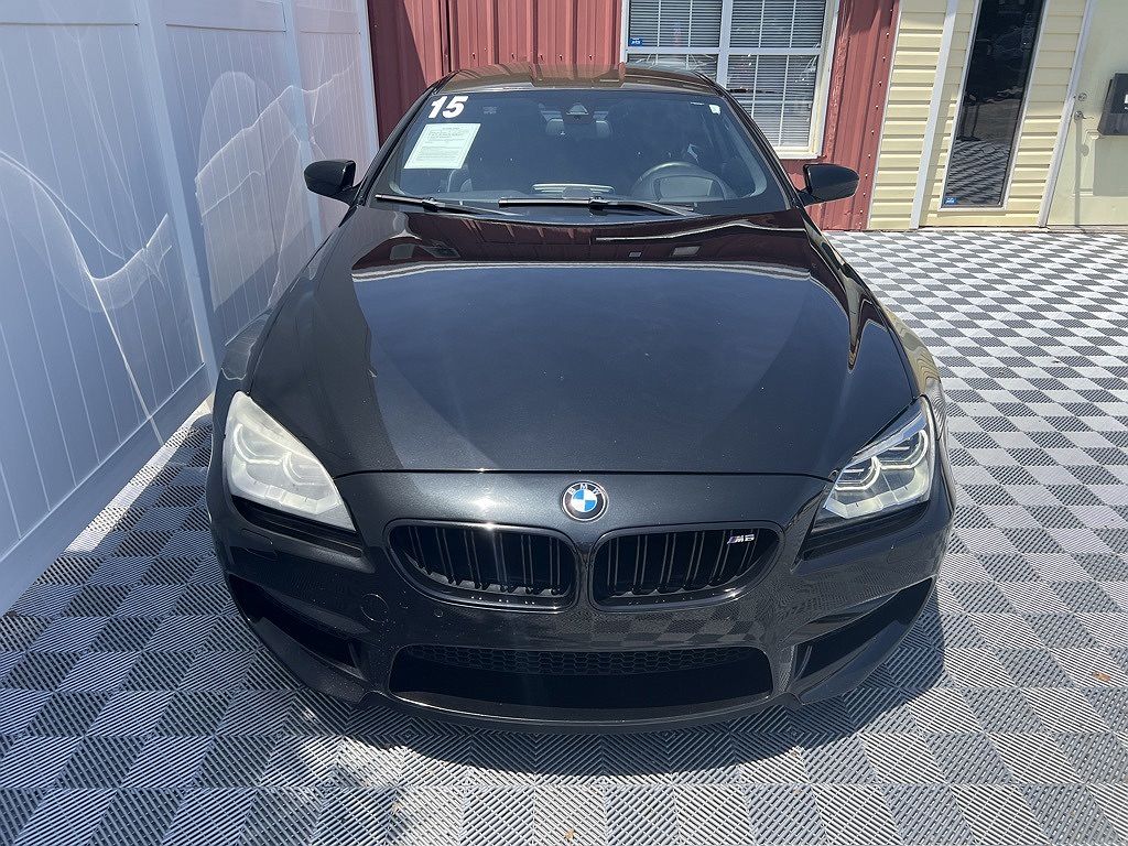 2015 BMW M6 Base image 15