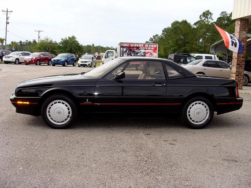 1990 Cadillac Allante null image 5