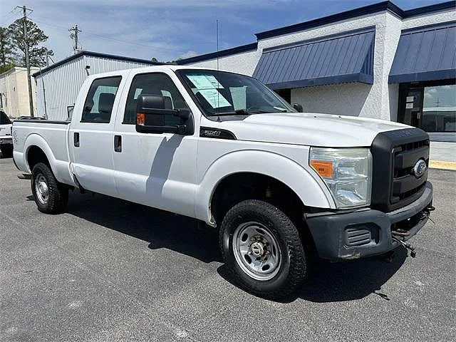 2011 Ford F-250 XL image 0