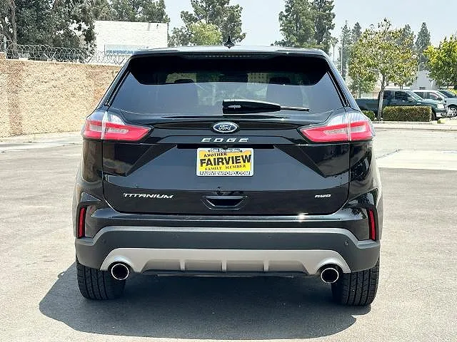 2022 Ford Edge