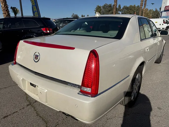 2011 Cadillac DTS