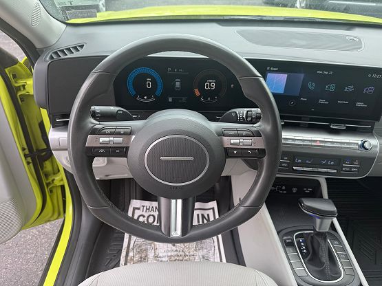 2024 Hyundai Kona SEL photo 2