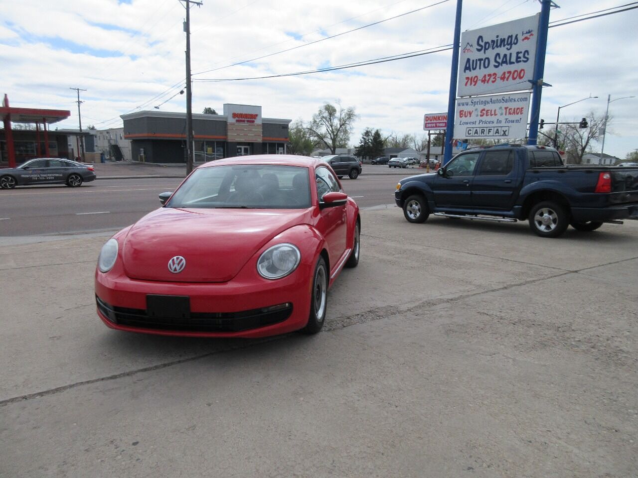 2012 Volkswagen Beetle Base image 0