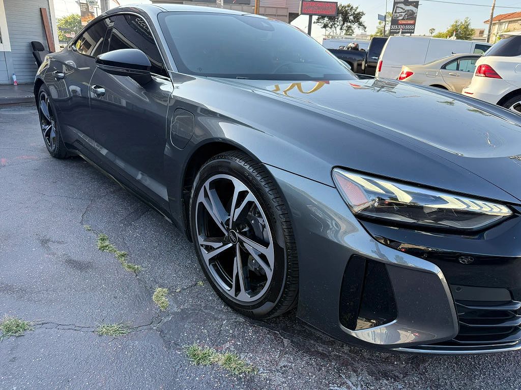 2024 Audi e-tron GT