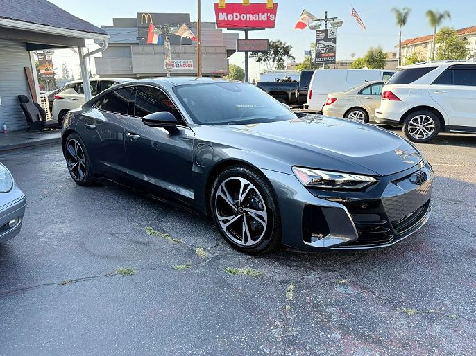 2024 Audi e-tron GT