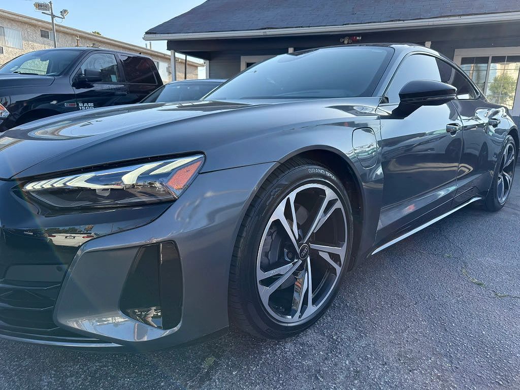 2024 Audi e-tron GT