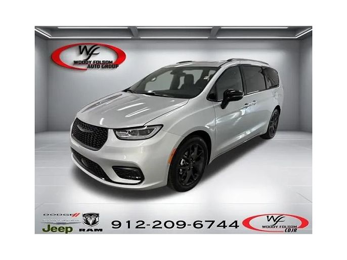 2026 Chrysler Pacifica
