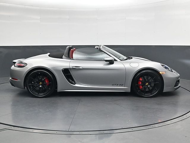2021 Porsche 718 Boxster
