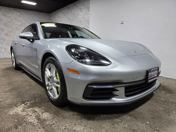 2018 Porsche Panamera