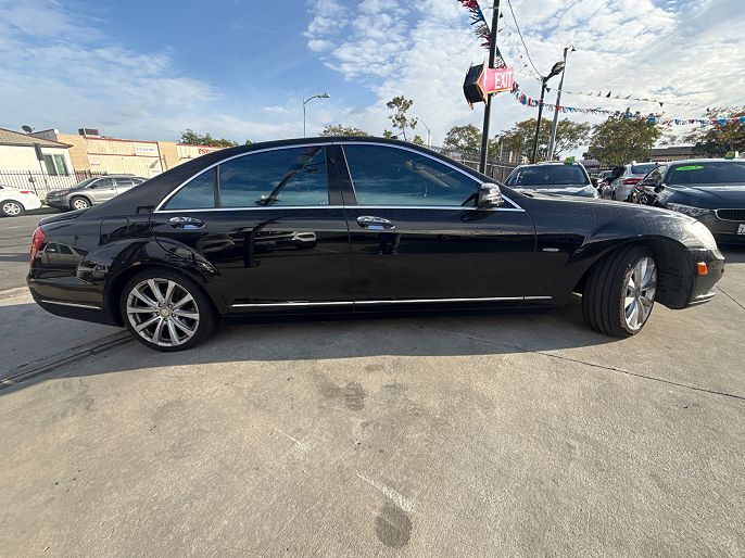 2011 Mercedes-Benz S-Class