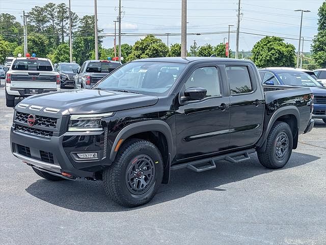 2025 Nissan Frontier
