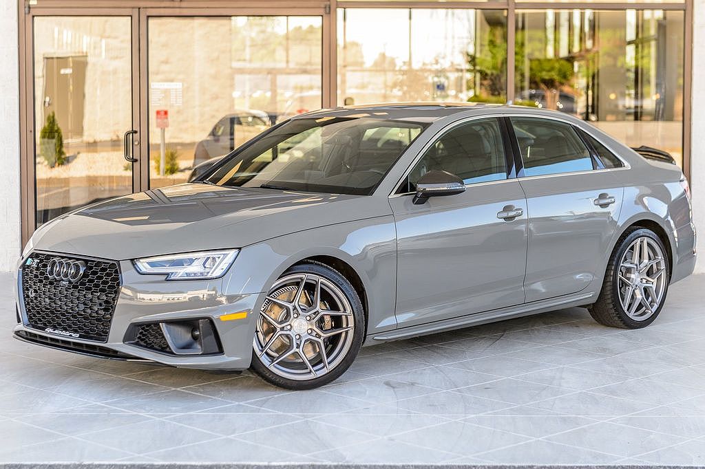 2019 Audi S4 Premium image 1