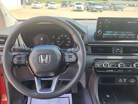 2025 Honda Pilot Touring photo 2