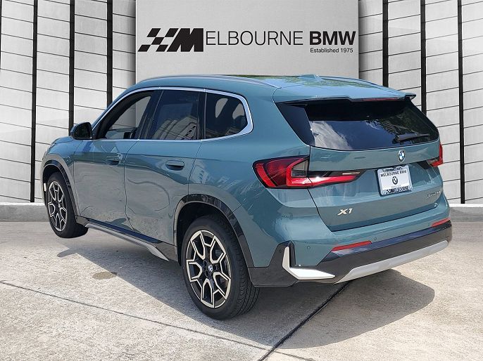 2025 BMW X1