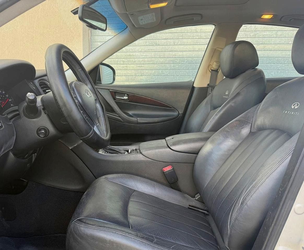 2010 Infiniti EX35