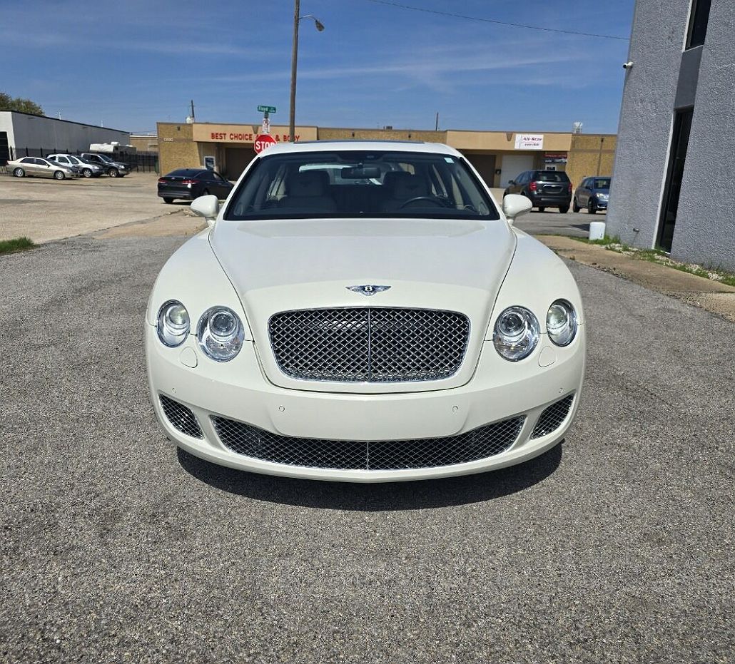 2009 Bentley Continental Flying Spur image 1