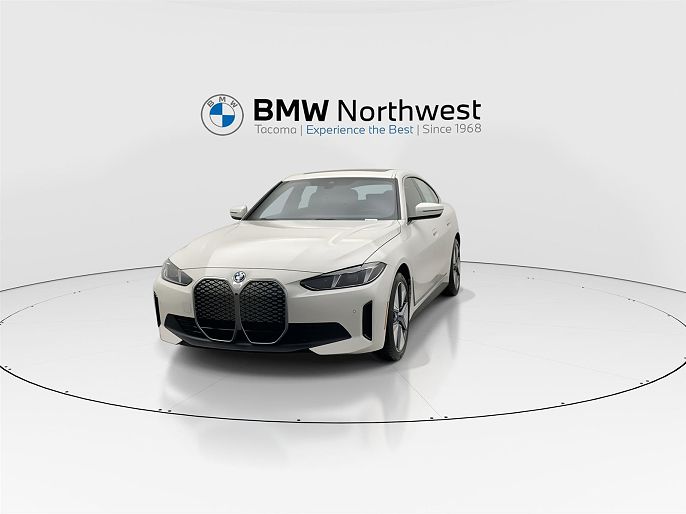 2025 BMW i4