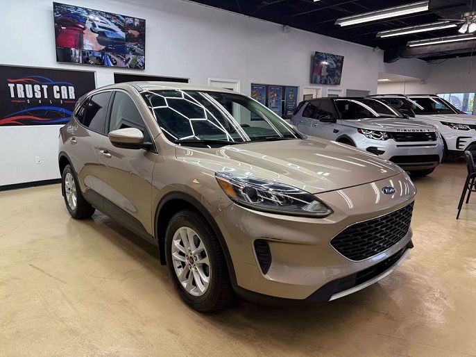 2020 Ford Escape