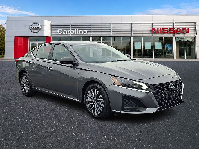 2025 Nissan Altima